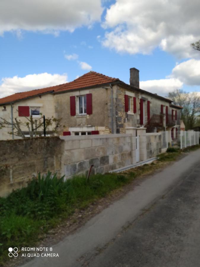 Chambre Privative Dans Ferme Renovee A 7Mn De Perigueux Champcevinel Eksteriør billede
